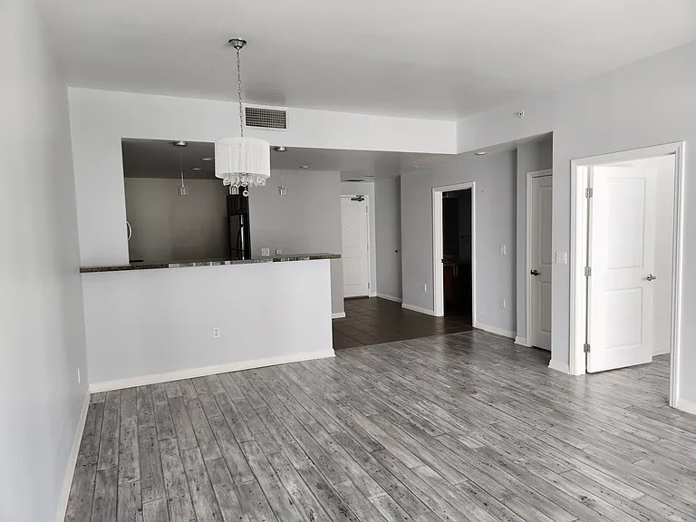 206 Park Blvd #414 — Photo 21