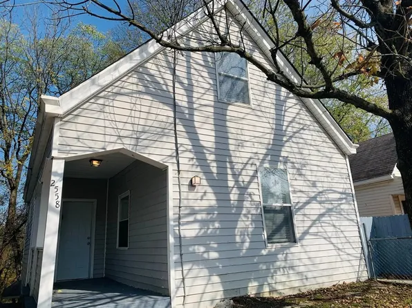 2558 Ring Pl, Cincinnati, OH 45204