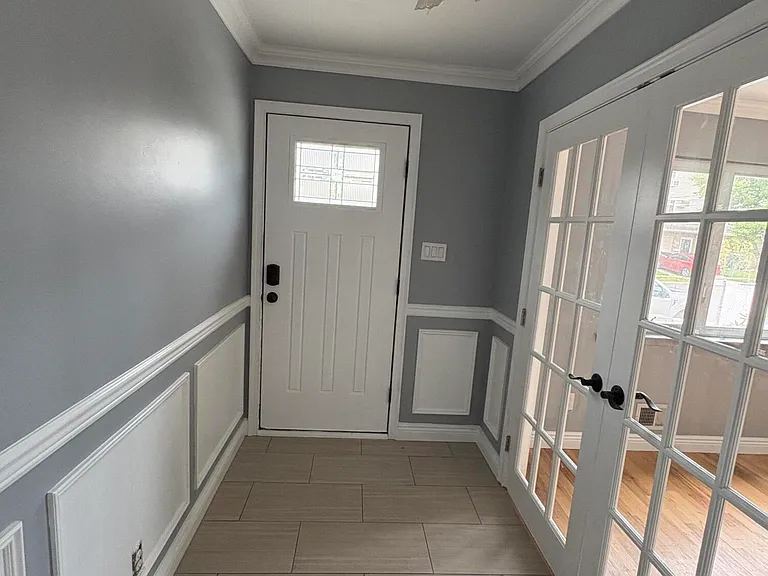 10 Montvale Pl — Photo 2