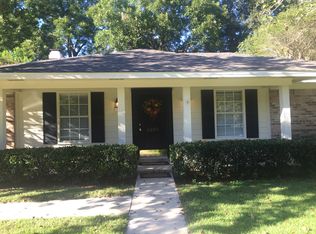 6204 Christopher Dr N, Mobile, AL 36609