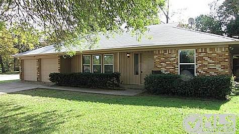 1st image of 1700 Brooks Dr