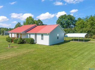 70 Damien Dr, Albertville, AL 35951