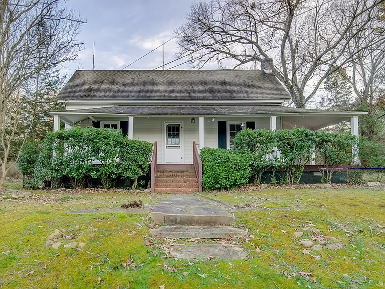 1290 Reavis Mountain Rd — Photo 1
