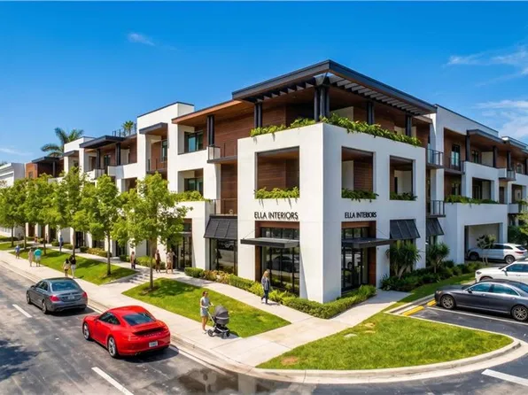 210 9th ST S #303, NAPLES, FL 34102