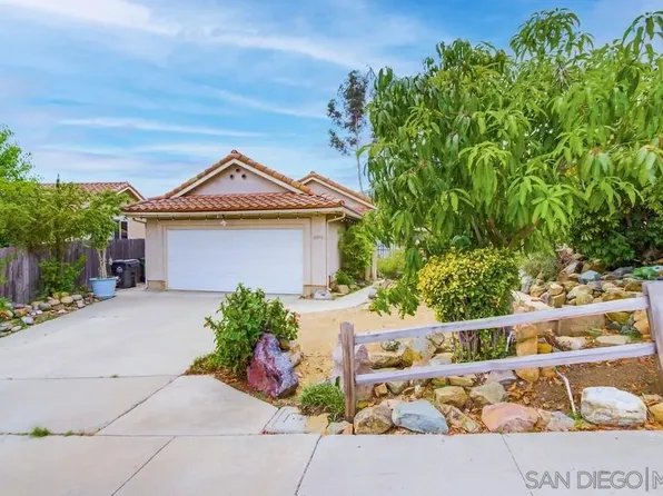 10095 Jacoby Rd, Spring Valley, CA 91977