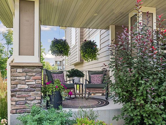 2nd image of 5814 Sunnybrook Cir