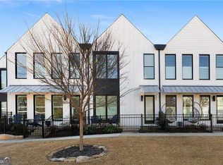 105 Pearl St, Woodstock, GA 30188
