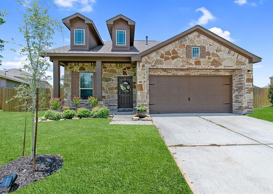 1st image of 21627 Royal Troon Dr