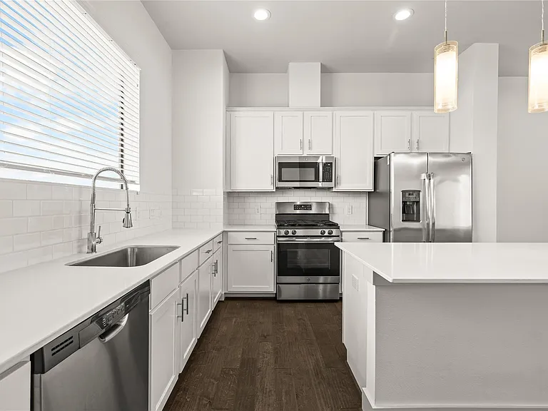 9609 Marlive Ln #B — Photo 13