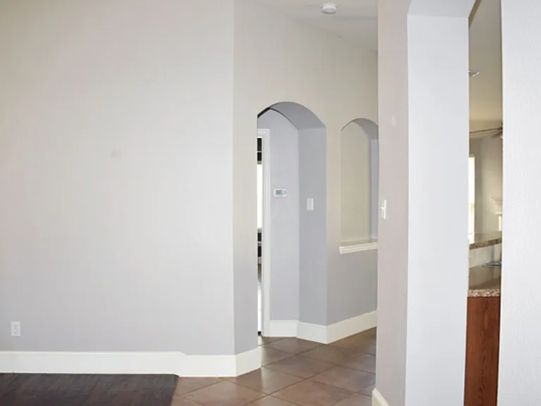 10312 Colfax Dr — Photo 18