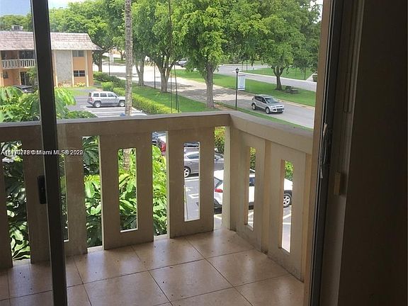 5th image of 7400 Miami Lakes Dr APT D307