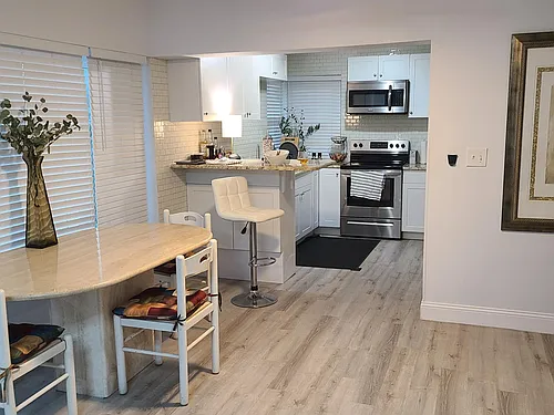 3650 10th St N Photo 1