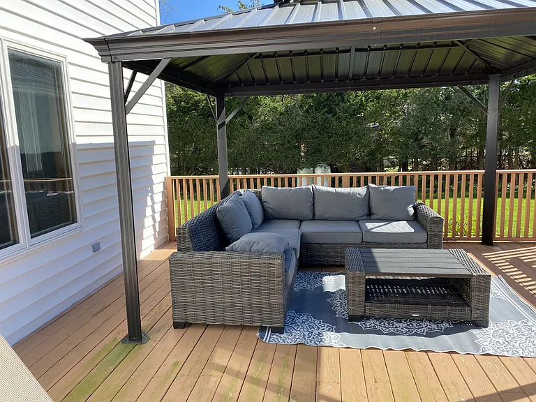 7 Sea Breeze Ave — Photo 12