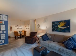 2110 Golden Oaks Ln #2110, Monterey, CA 93940