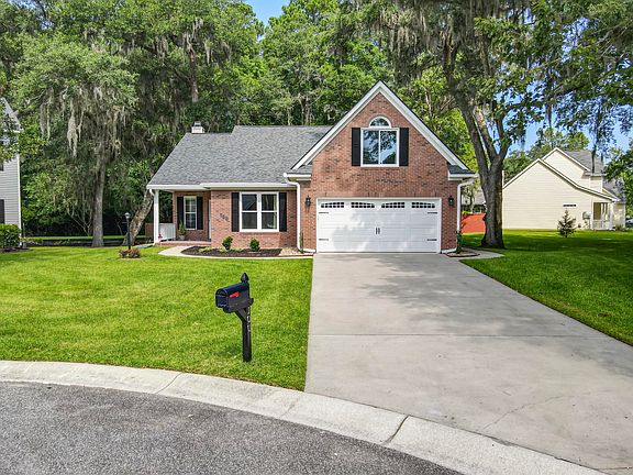 2nd image of 100 Lost Creek Ct