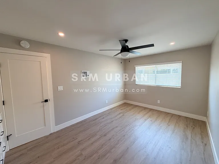 4566 36th St #8 — Photo 10