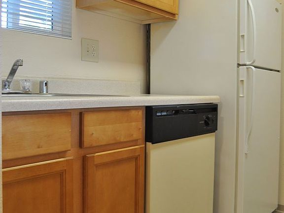 3rd image of 4102 108th St SW APT 4