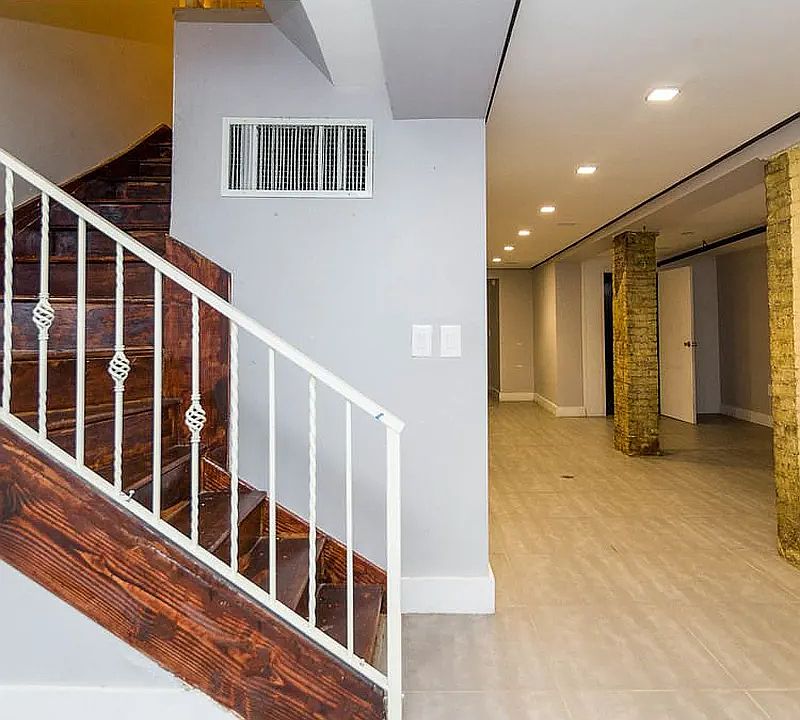 1st image of 77 Jefferson Ave #1L