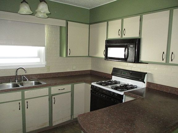 2nd image of 2 Kvale Ln