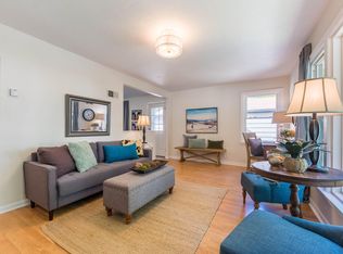 7805 W Lorraine Pl, Milwaukee, WI 53222