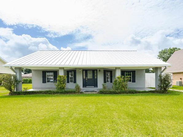 117 Crestwood Dr, Houma, LA 70364