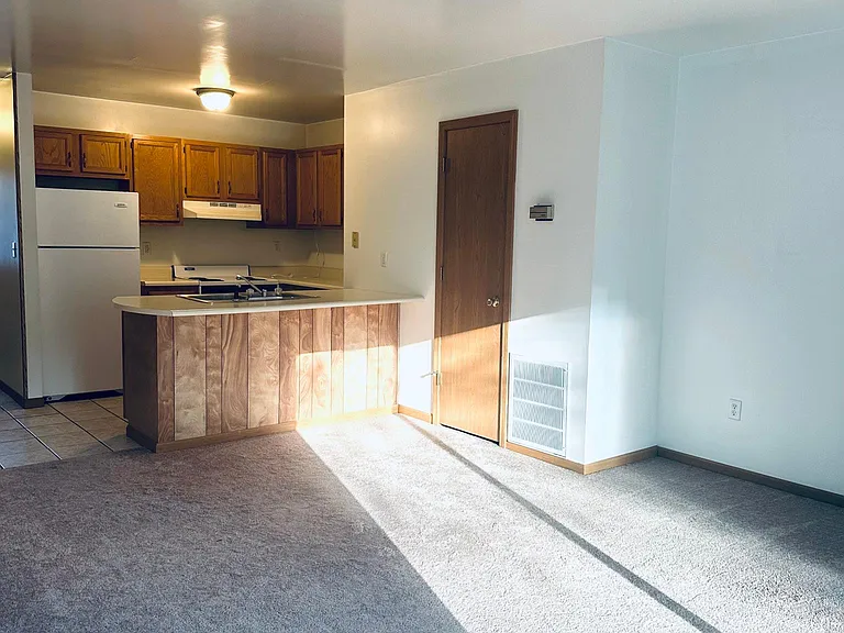 41 Hickory Dr — Photo 6
