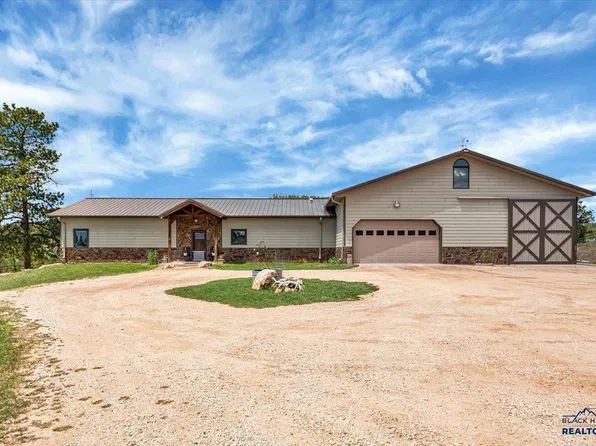 25139 Renegade Pass, Custer, SD 57730