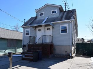 226 Freeborn St, Staten Island, NY