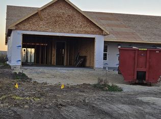 4483 Squaw Valley Dr, Loves Park, IL 61111