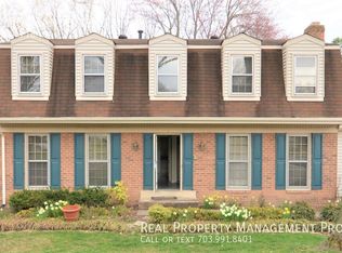 7100 Plandome Ct, Springfield, VA 22153