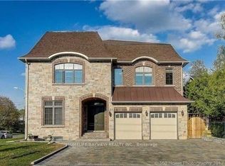 23 Parker Ave E, Richmond Hill, ON L4E 2X3