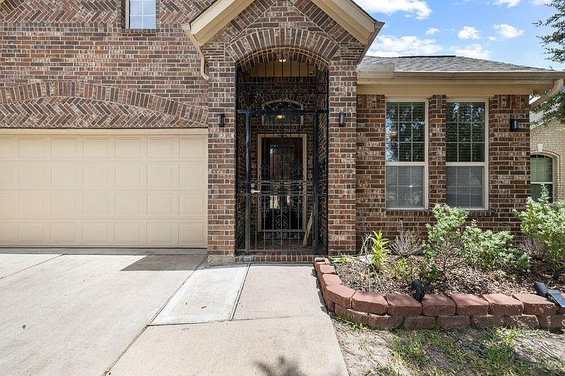 1st image of 12610 Redbud Villa Ln