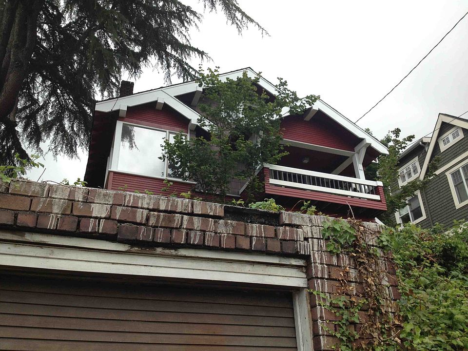 2nd image of 7337 19th Ave NE