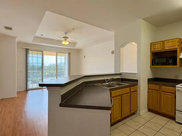 6413 Astor Village Ave #309 — Photo 2