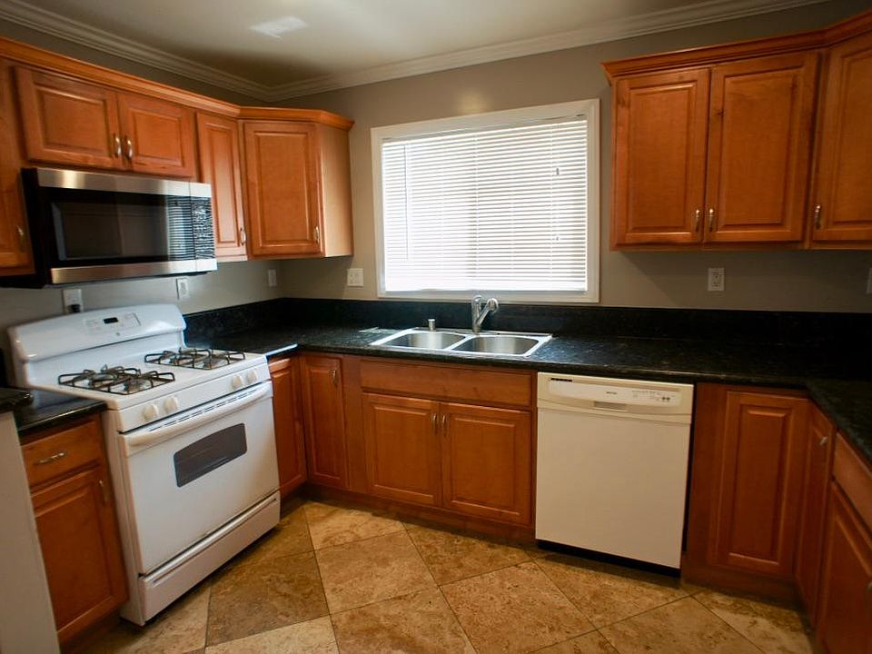 1st image of 9063 Cattaraugus Ave #2