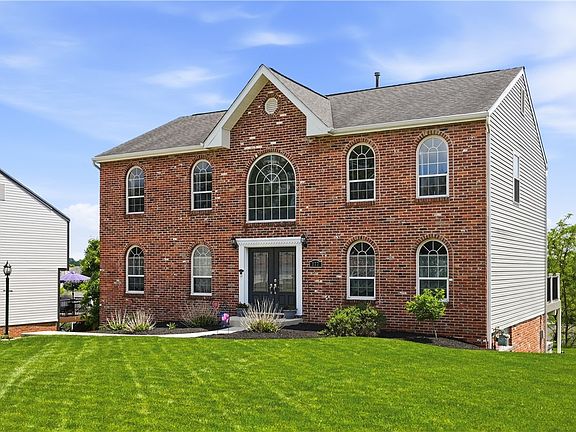 3rd image of 177 Markwood Dr