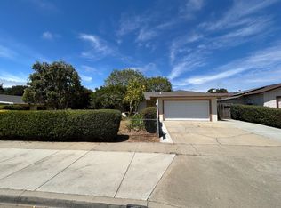 633 Saint George Dr, Salinas, CA 93905