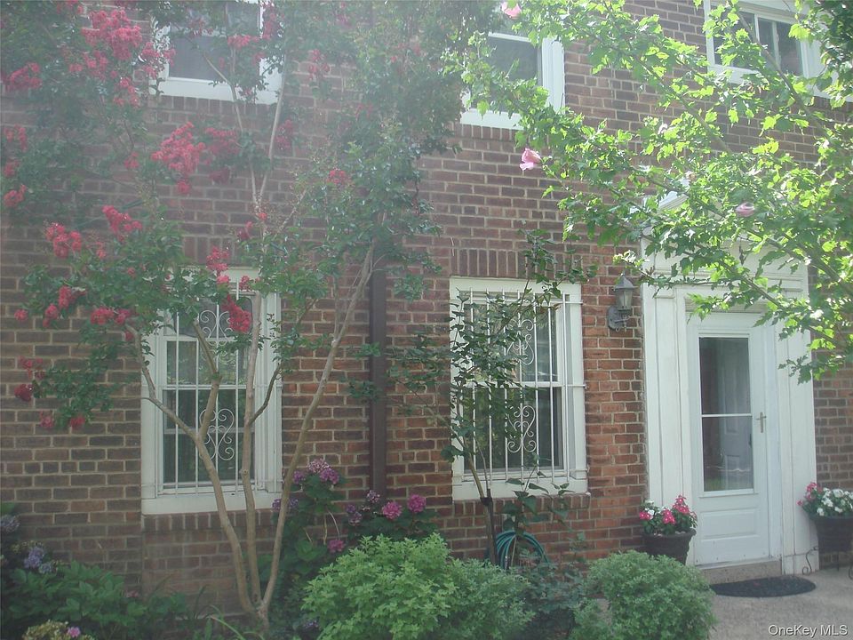 2nd image of 147-47 Charter Road #22 B