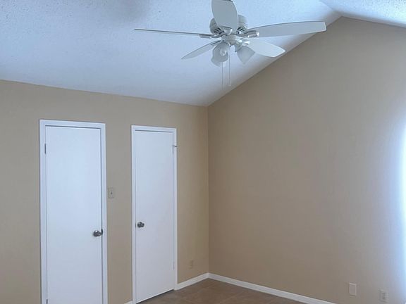 2nd image of 2628 Alcott Ln #B