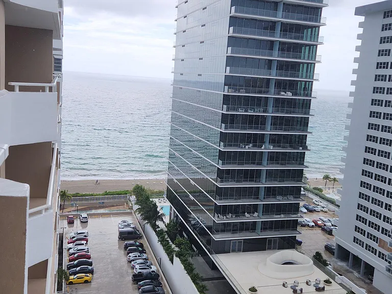 1980 S Ocean Dr #17 — Photo 28