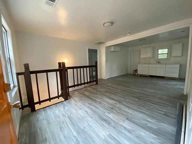 240 Whitaker Cir NW — Photo 7