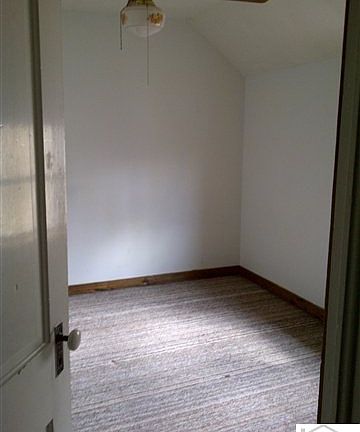 2nd image of 808 Vaughn Ave