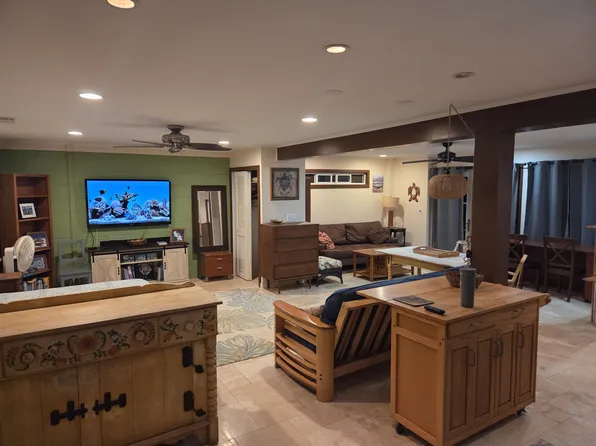 (undisclosed Address), Honolulu, HI 96816