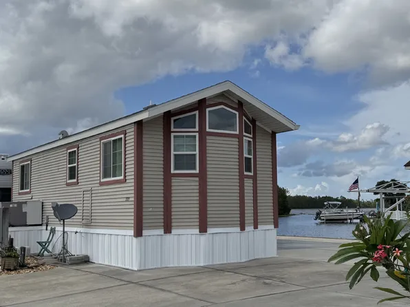1309 Pine Island Dr N, Saint Cloud, FL 34771