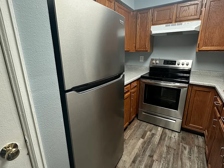 1077 Acapulco Ct #90 — Photo 8