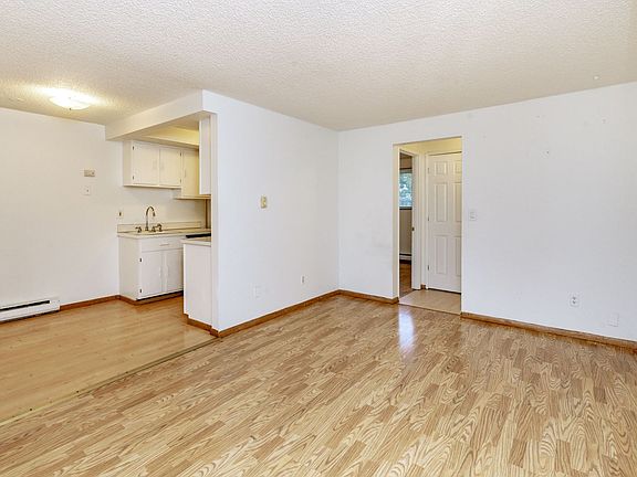 2nd image of 3320 S Ainsworth Ave #Lib-4