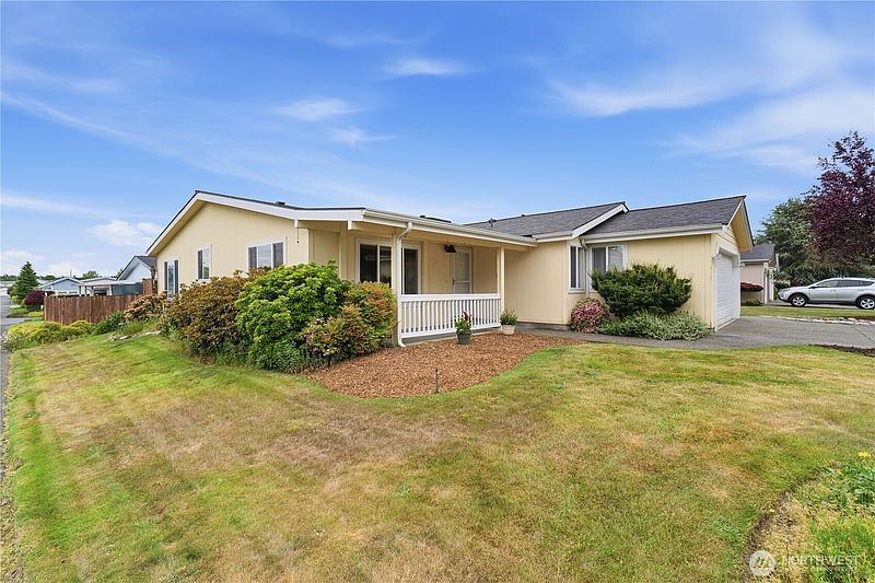 3rd image of 17613 18th Avenue Ct E #94