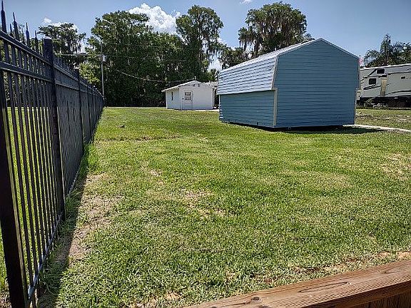 2nd image of 9656 Ewing Dr