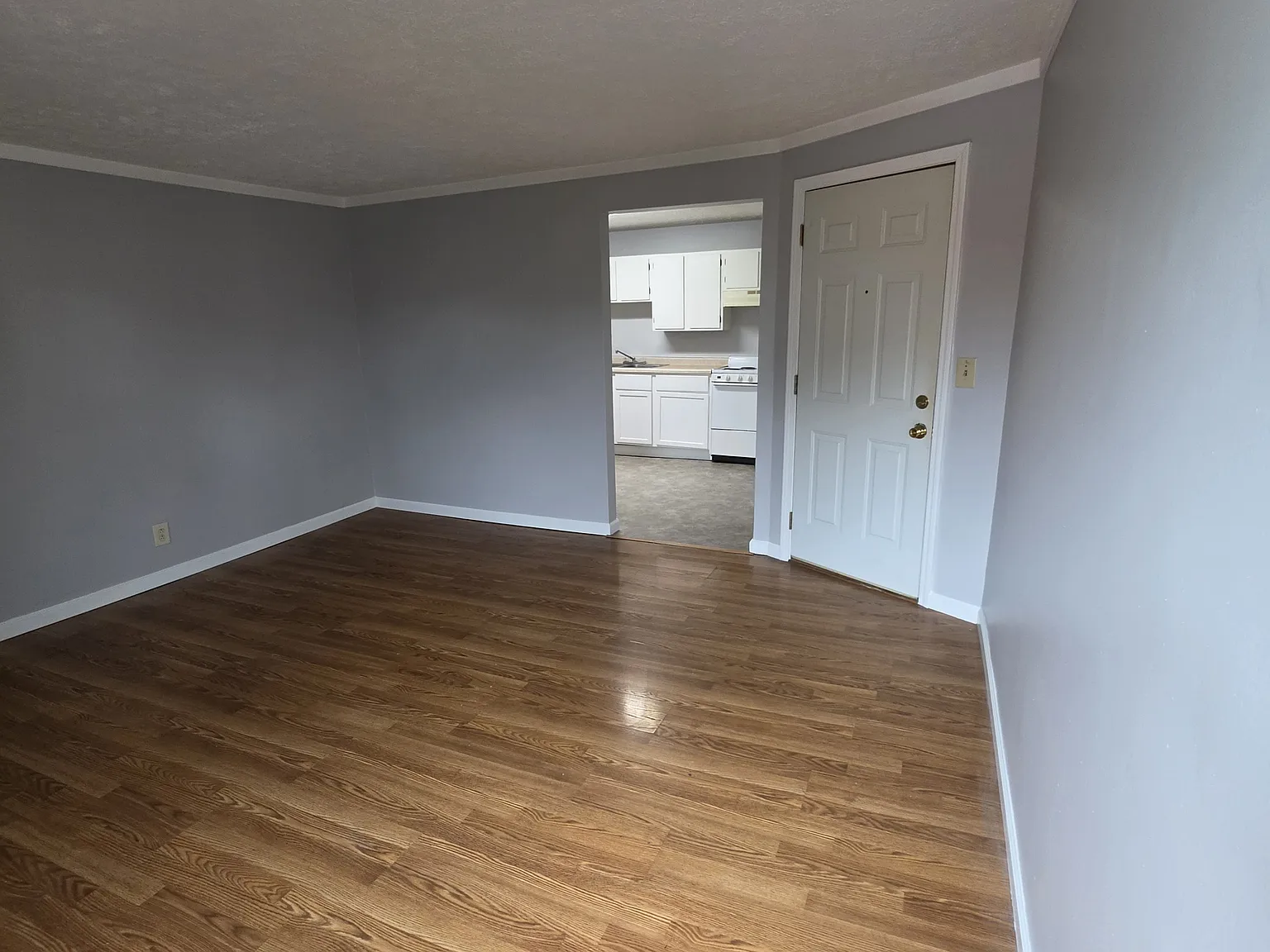 1 bed, 500 sqft, $750 — Photo 3