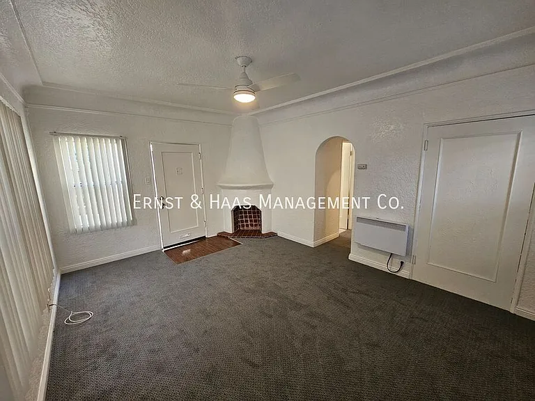 2133 Chestnut Ave #5 — Photo 3
